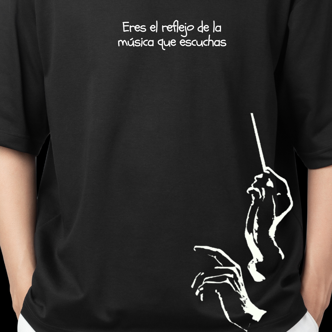 Camiseta "Eres la música que escuchas"