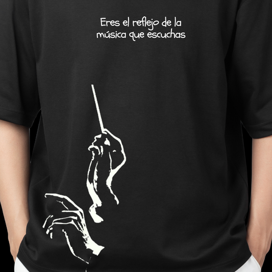 Camiseta "Eres la música que escuchas"